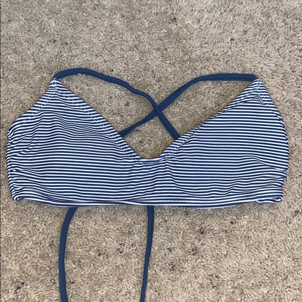 Xhiliration bikini top XS